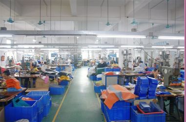 चीन Dongguan Yuanfeng Plastic Jewelry Co., Ltd.